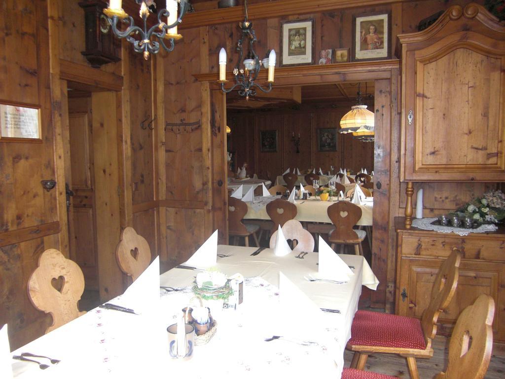 Hotel Restaurant Eifelstube Weibern Εξωτερικό φωτογραφία